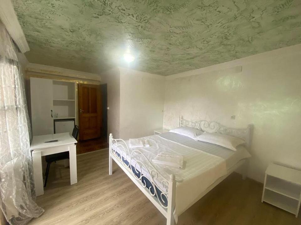 באטומי Elite Palace Plus Hotel מראה חיצוני תמונה
